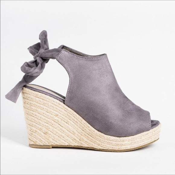 Gray espadrille wedges - Picture 1 of 2